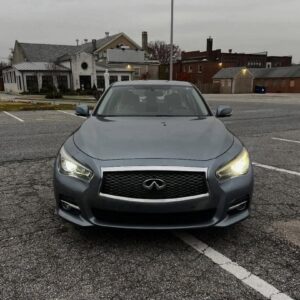 2014 Infinity Q50