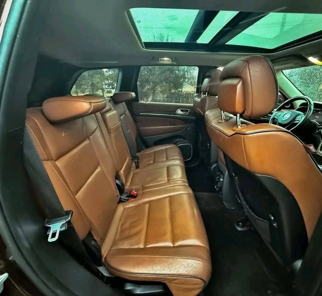 2016 Jeep Grand Cherokee - Image 6