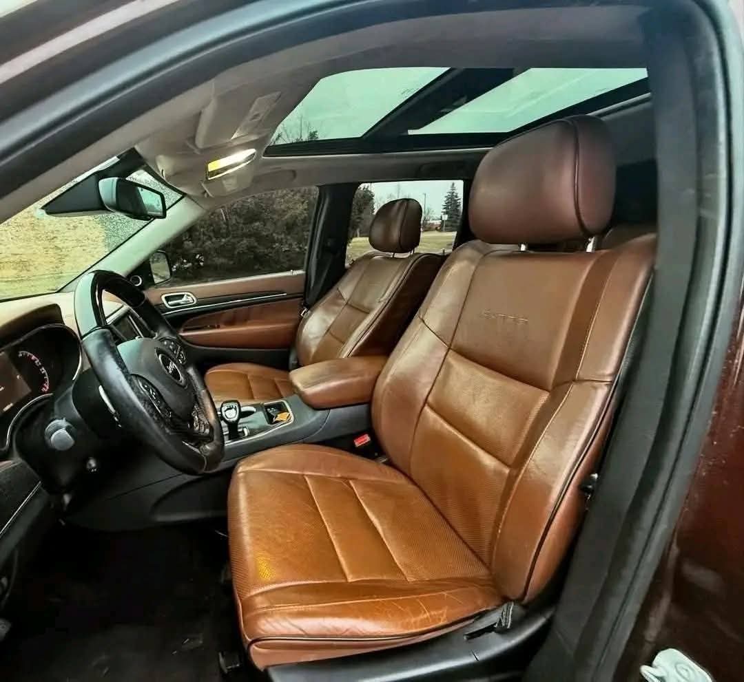 2016 Jeep Grand Cherokee - Image 9